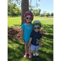 Toddler Shades - okulary przeciwsłoneczne dla małych dzieci Toddler Shades - okulary przeciwsłoneczne dla małych dzieci
